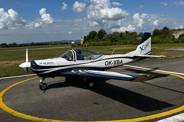 Akrobatický let z Brna - AS-202 Bravo
